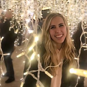 Meet your Posher, Abby